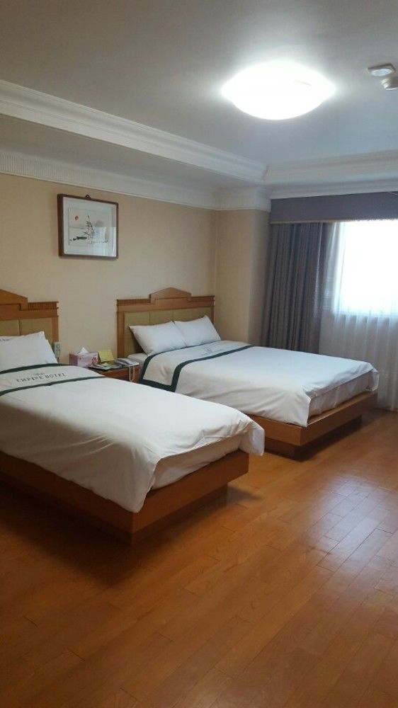 Gwangju Empire Hotel Gwangju Metropolitan City Екстер'єр фото