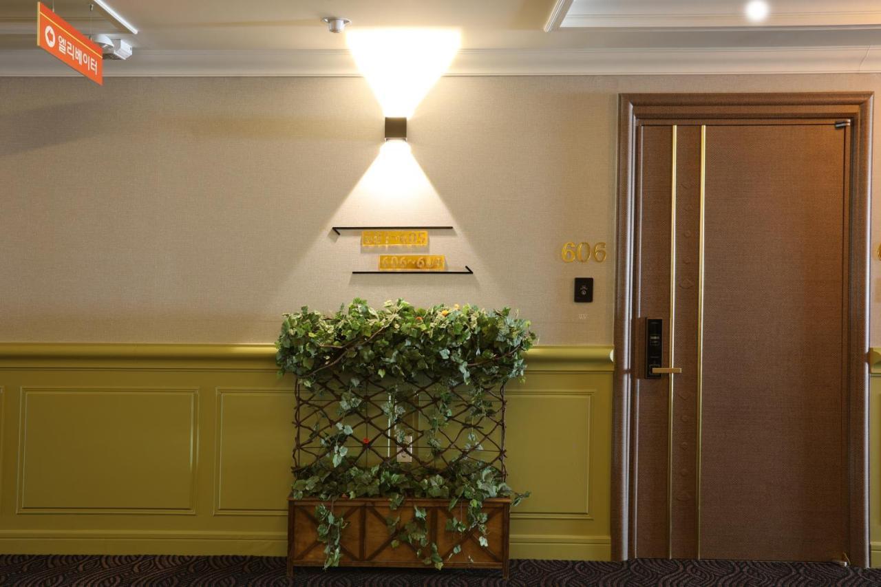 Gwangju Empire Hotel Gwangju Metropolitan City Екстер'єр фото